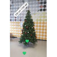 1200 Dallı 250 cm Yılbaşı Çam Ağacı