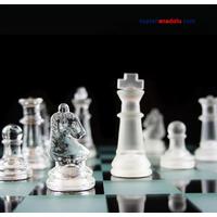 20 Cm * 20 Cm Cam Satranç Takımı